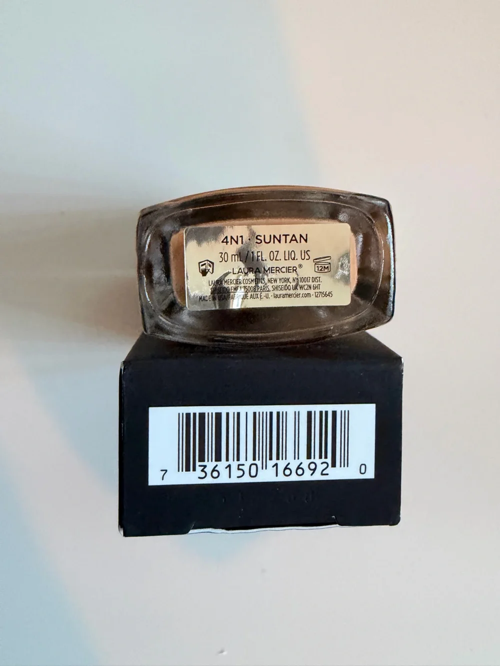 Laura Mercier Flawless Lumiere Radiance-Perfecting Foundation: 4N1 SUNTAN